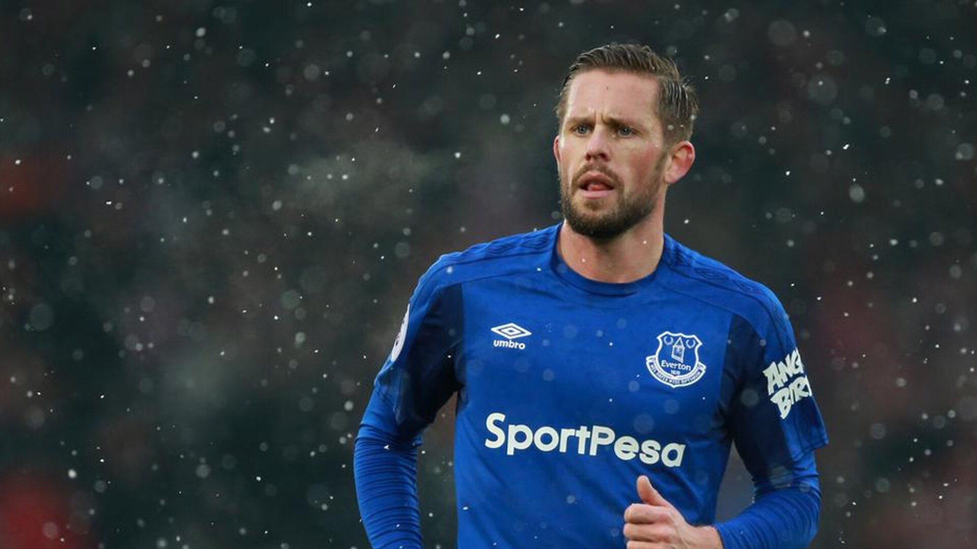 健身教练职业技能竞赛 国家队体能教练担任裁判 规范行业标准